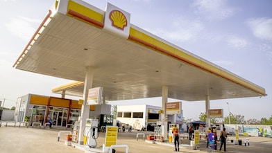 Shell station 